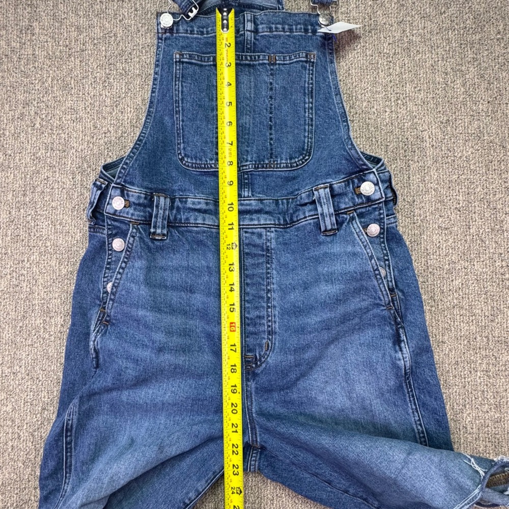 Madewell Adirondack Denim Short Overalls Women's Size 10 Raw Hem Shortalls - Picture 6 of 7